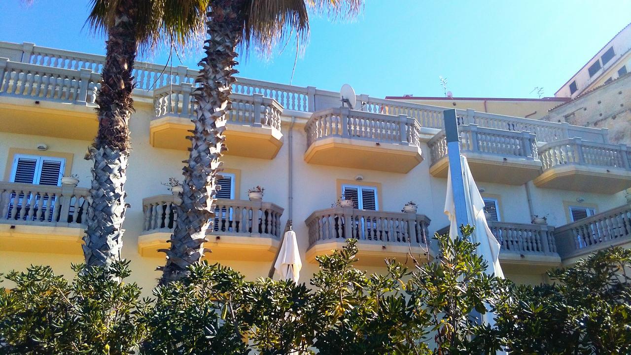 Caletta Del Porto Bed & Breakfast Diamante Exterior photo